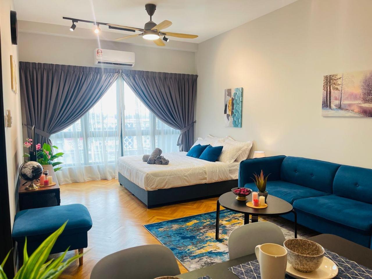 Emira By Aisyieralodgestay Apartment Shah Alam